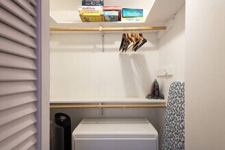 2205 Spring Creek Dr in Austin, TX - Building Photo - Building Photo