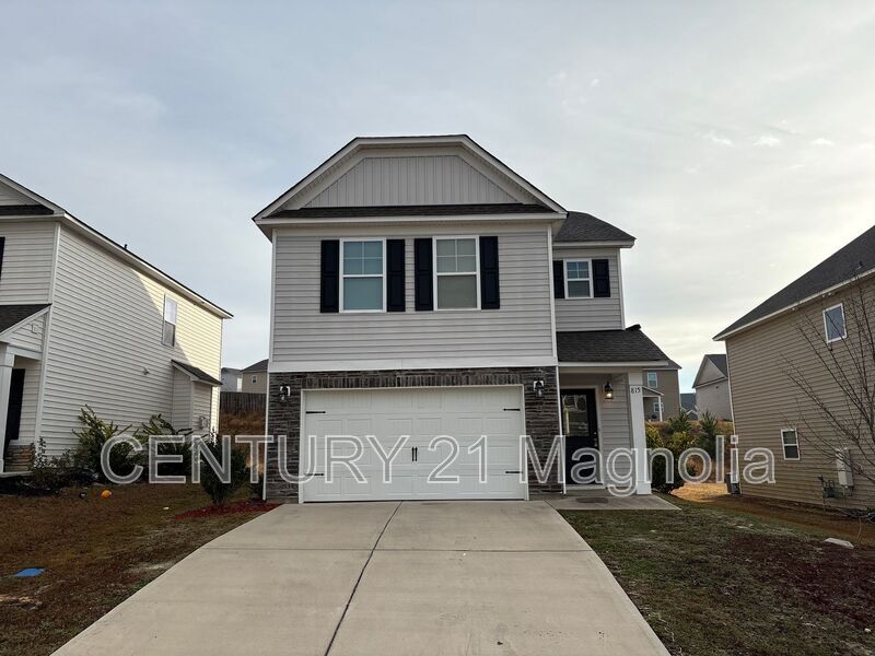 815 Delta Ln in Aiken, SC - Building Photo