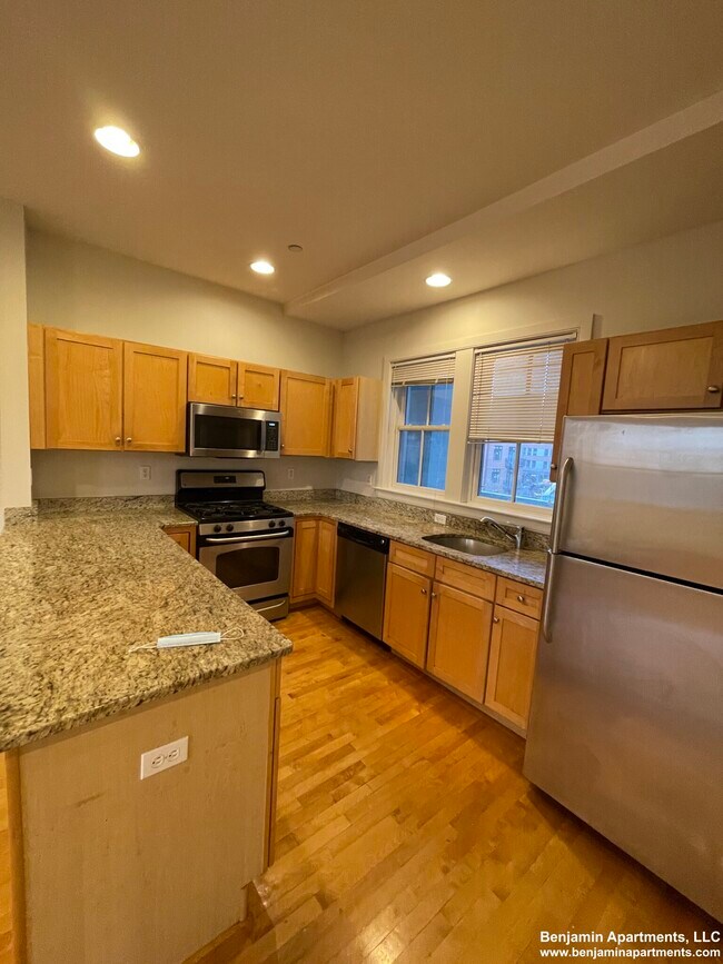 108 2nd St in Cambridge, MA - Building Photo - Building Photo