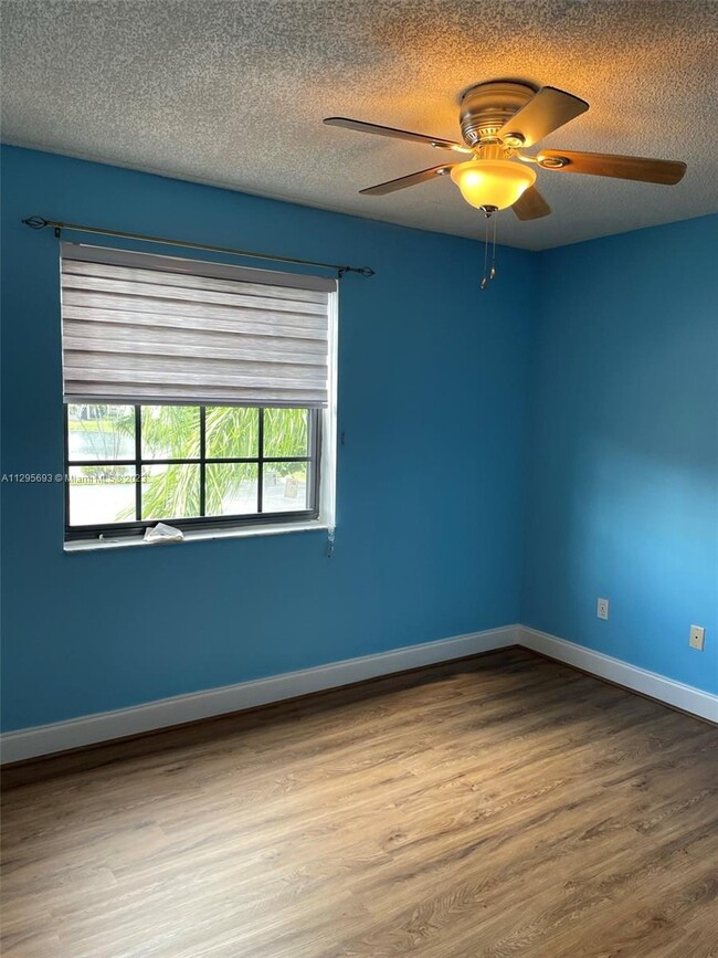 975 N Franklin Ave-Unit -975H in Homestead, FL - Building Photo - Building Photo