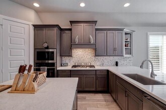 100 Horsetail Cv in Bastrop, TX - Building Photo - Building Photo