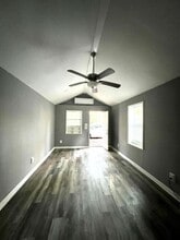 135 Honeysuckle Ln in Athens, GA - Building Photo - Building Photo