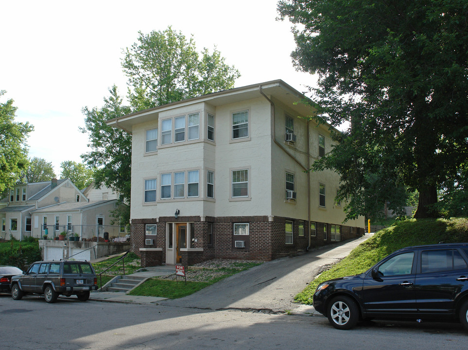 145 N 34th St in Omaha, NE - Foto de edificio