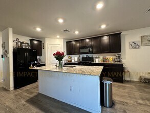 6948 S Victor Dr in Tucson, AZ - Building Photo - Building Photo