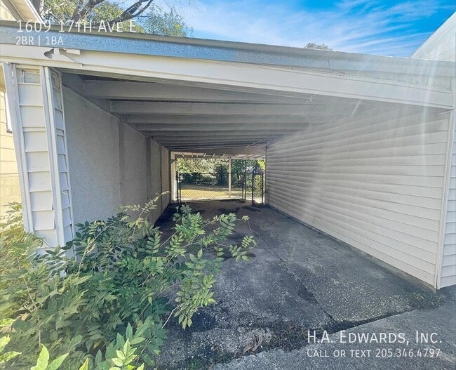 1609 17th Ave E in Tuscaloosa, AL - Building Photo - Building Photo