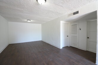 7200 1st St in Canutillo, TX - Building Photo - Building Photo