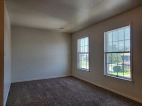 1523 Lincoln Heights Ave in Ephrata, PA - Building Photo - Building Photo