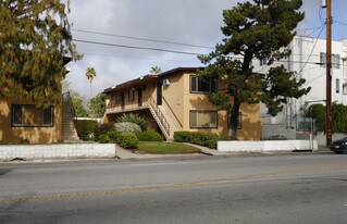 7611 N Hollywood Way in Burbank, CA - Building Photo
