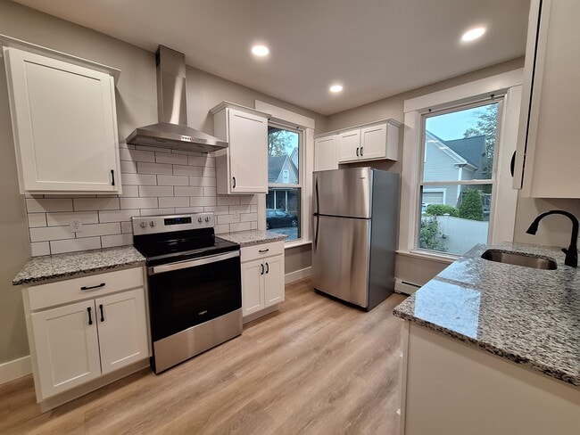 property at 1934 Elm St