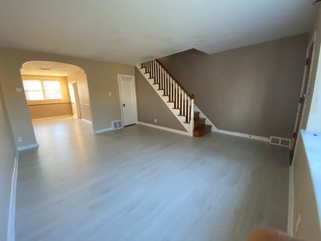 6606 Cottage St in Philadelphia, PA - Building Photo - Building Photo