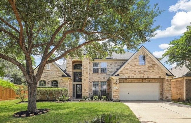 property at 2203 Centerbrook Ln