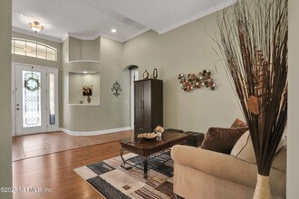 8000 Hampton Park Blvd E in Jacksonville, FL - Building Photo - Building Photo