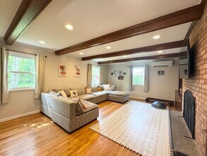 3 Fernleigh Dr in Cooperstown, NY - Building Photo - Building Photo