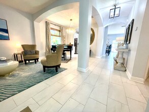 2839 W Shelton Ave in Tampa, FL - Building Photo - Building Photo