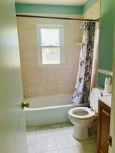 15003 Illinois Rd in Woodbridge, VA - Building Photo - Building Photo