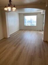 1440 Cobblestone Ln in Ogden, UT - Foto de edificio - Building Photo