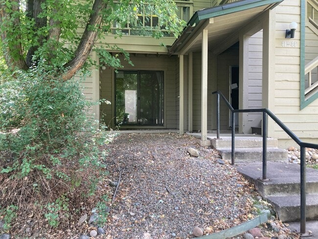property at 1200 Florida Rd