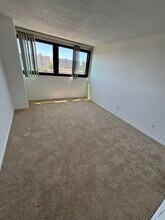 5911 Edsall Rd, Unit 1214 in Alexandria, VA - Building Photo - Building Photo