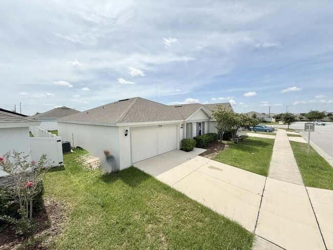 759 Jefferson St in Davenport, FL - Building Photo - Building Photo