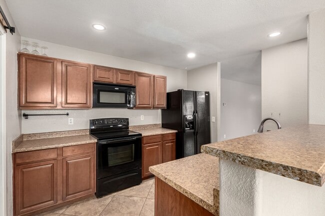 1244 E Desert Rose Trail in San Tan Valley, AZ - Building Photo - Building Photo