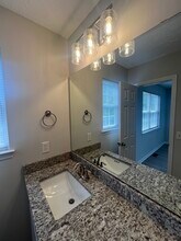 920 Bonham Ave, Unit 4 in Wilmington, NC - Building Photo - Building Photo