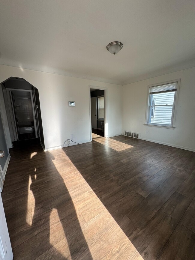 19330 Glastonbury Rd in Detroit, MI - Building Photo - Building Photo