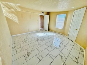 5 N Judy Ln in Hobbs, NM - Building Photo - Building Photo