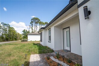 13363 Drysdale Ave in Port Charlotte, FL - Building Photo - Building Photo