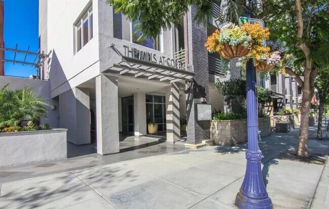 property at 1642 7th Ave