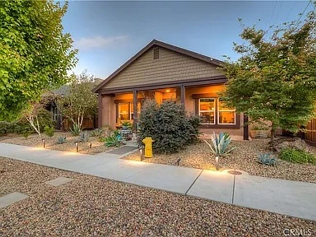 271 E 9th Ave in Chico, CA - Building Photo - Building Photo