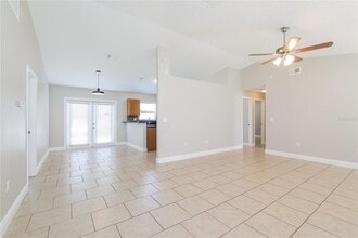 804 Darby Dr in Kissimmee, FL - Building Photo - Building Photo