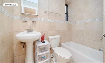 163 Chrystie St in New York, NY - Building Photo - Building Photo