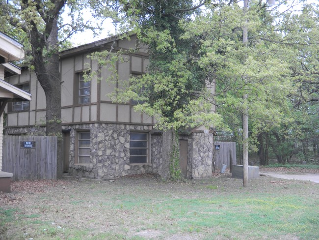 Pine Lake Apartments in Oklahoma City, OK - Building Photo - Building Photo