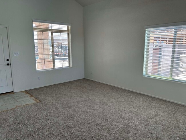 4364 S Sunflower Dr in Yuma, AZ - Building Photo - Building Photo