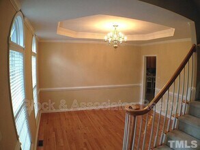 202 Sterling Ridge Way in Cary, NC - Building Photo - Building Photo