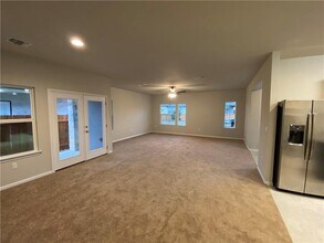 8409 Looksee Ln in Austin, TX - Building Photo - Building Photo