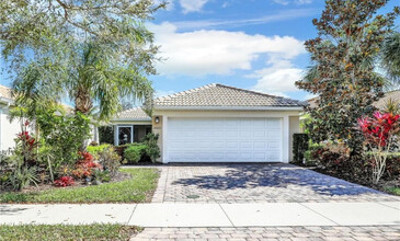 15071 Reef Ln in Bonita Springs, FL - Building Photo - Building Photo