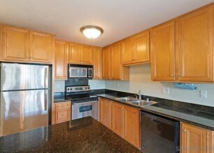 1205 Colusa St in San Diego, CA - Building Photo - Building Photo