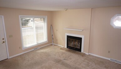 2704 Norwich St in Fitchburg, WI - Building Photo - Building Photo