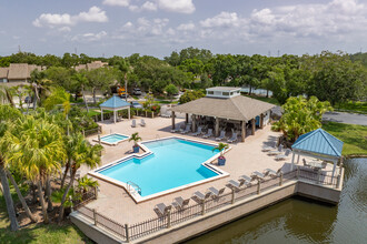 Landmark Oaks Condominiums in Palm Harbor, FL - Building Photo - Building Photo