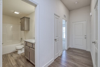 855 S Hemlock St, Unit 815 in Gardner, KS - Building Photo - Building Photo