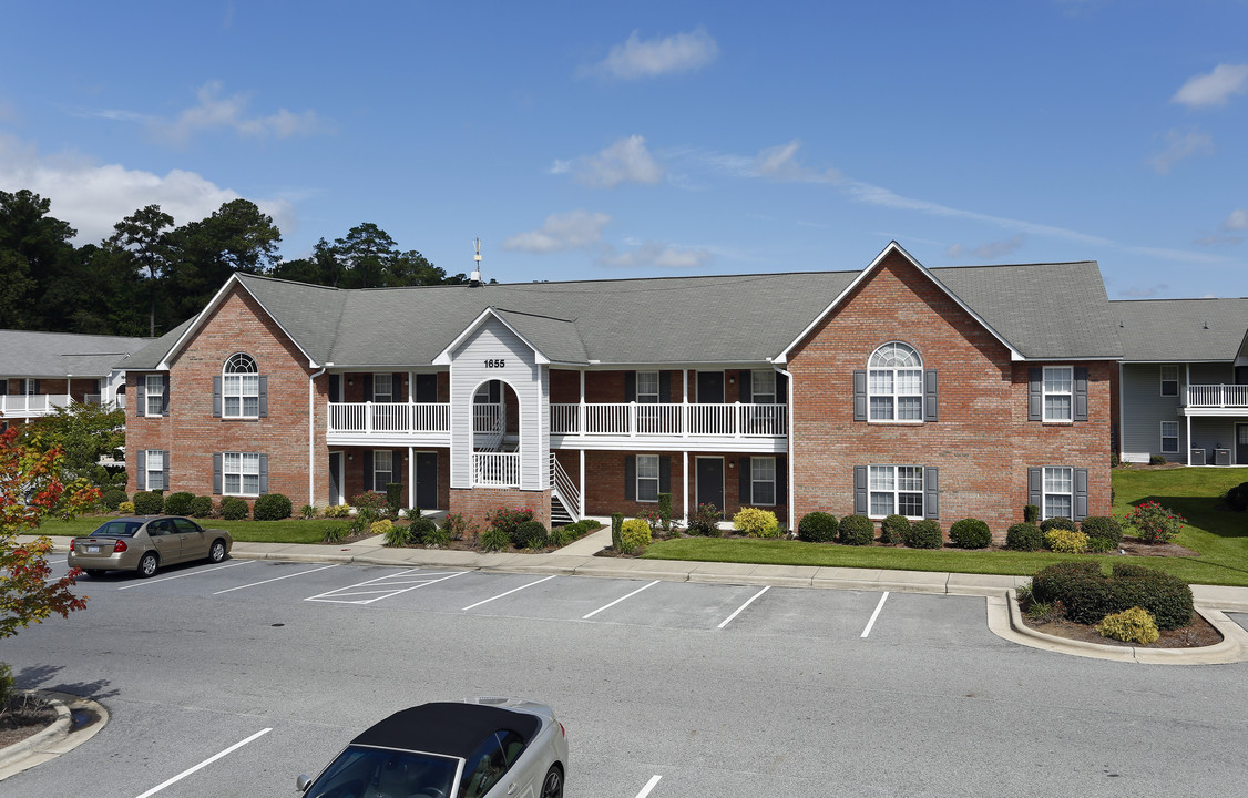 Melbourne Park in Greenville, NC - Building Photo