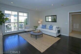 511 Caruso Ave in Glendale, CA - Building Photo - Building Photo