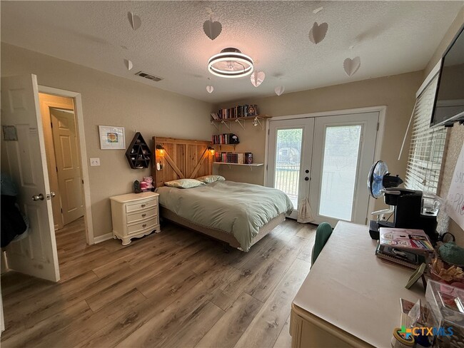 property at 1183 Fredericksburg Rd