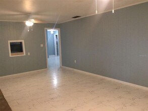 10568 Dixon Dr in Seminole, FL - Building Photo - Building Photo