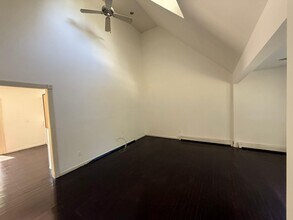 82 Upton Dr in Sound Beach, NY - Building Photo - Building Photo
