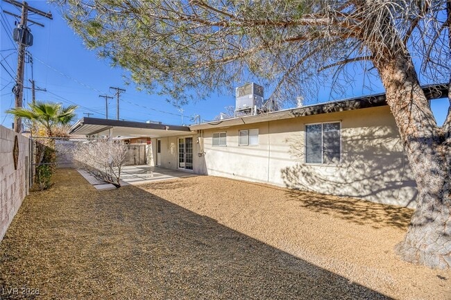 4305 Via Olivero Ave