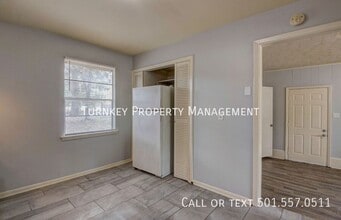 34 Clifton Dr in Little Rock, AR - Building Photo - Building Photo