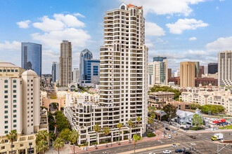 Park Place in San Diego, CA - Building Photo - Building Photo