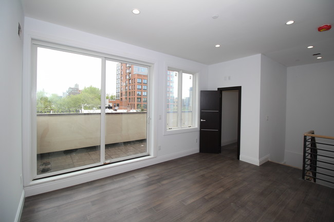 205 12th St Llc in Brooklyn, NY - Building Photo - Other